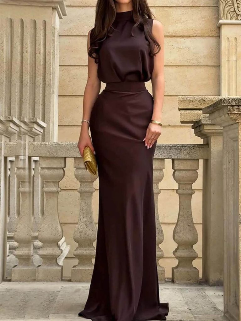 Sleeveless Maxi Dress